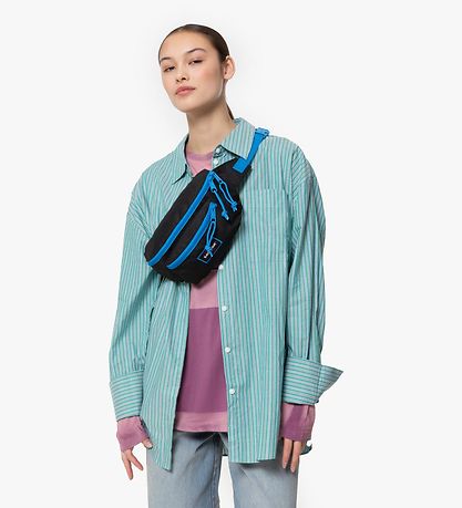 Sac Banane Eastpak - Doggy Bag - 3 L - Contraste Bubble Sac Banane Eastpak - Doggy Bag - 3 L - Contraste Bubble