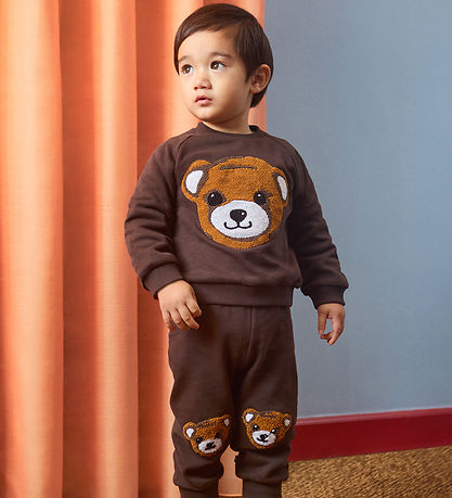 Molo Sweatshirt - Disc - Teddy Friend - Dark Cocoa Molo Sweatshirt - Disc - Teddy Friend - Dark Cocoa