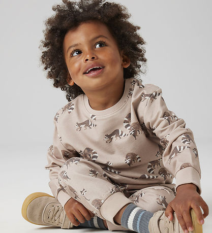 Sweat-shirt Name It - NmmKeonel - Simplement Taupe av. Imprimé Sweat-shirt Name It - NmmKeonel - Simplement Taupe av. Imprimé