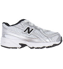 New Balance Shoes - 740 - Silver Metallic/Black NW