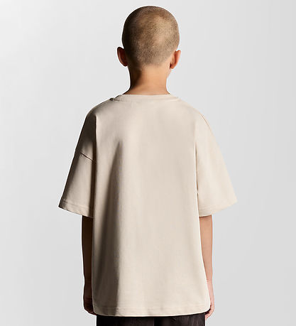 Lyle & Scott T-paita - Painava rento - Kitti Lyle & Scott T-paita - Painava rento - Kitti