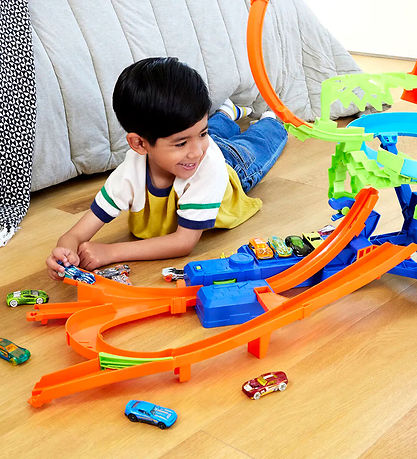 Circuit de Voitures Hot Wheels - Pistes de cascade Mid-Air Crash Circuit de Voitures Hot Wheels - Pistes de cascade Mid-Air Crash