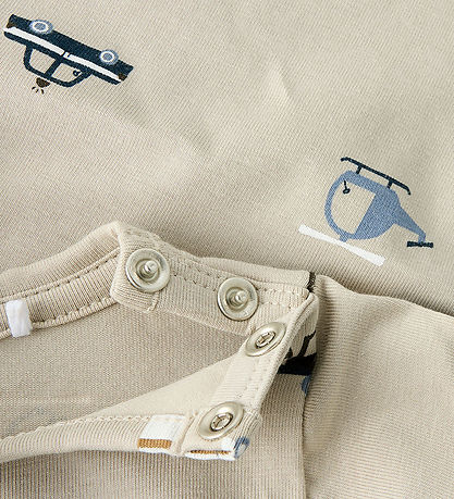 Body m/l Name It - NbmFeyan - Fossile d'Islande Body m/l Name It - NbmFeyan - Fossile d'Islande