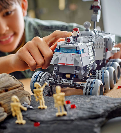 - Juggernaut de la République 75413 LEGO® Star Wars - 813 Partie - Juggernaut de la République 75413 LEGO® Star Wars - 813 Partie