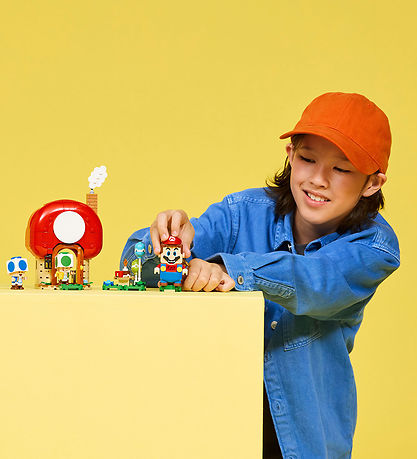 LEGO® Super Mario - Party I Toad's House 72041 - 276 Parts