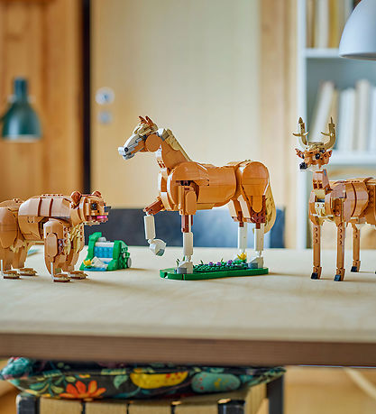 LEGO® Creator - Beautiful Horse 31166 - 3-in-1 - 685 Parts