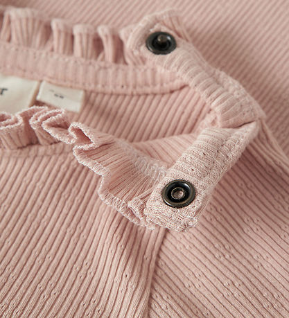 Body m/l Lil' Atelier - Rib - NbfNora - Cameo Rose av. Pointelle Body m/l Lil' Atelier - Rib - NbfNora - Cameo Rose av. Pointelle