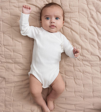 MarMar Wrap Bodysuit l/s - Rib - Belita - Gentle White MarMar Wrap Bodysuit l/s - Rib - Belita - Gentle White