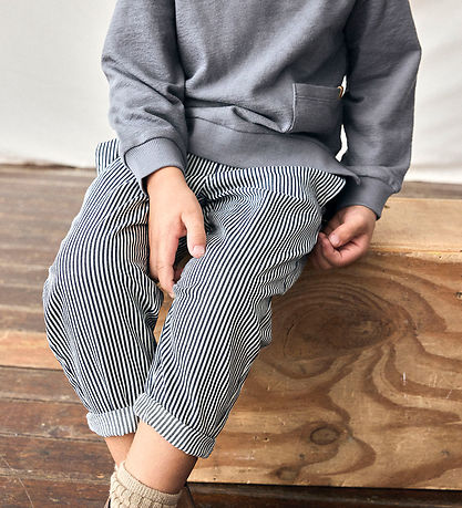 Lil' Atelier Trousers - Loose - NbmKasper - Dark Blue Denim/Whit Lil' Atelier Trousers - Loose - NbmKasper - Dark Blue Denim/Whit