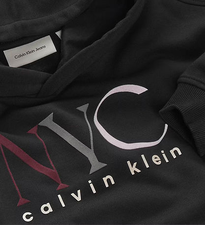 Calvin Klein Hoodie - Cropped - NYC Graphic - CK Black Calvin Klein Hoodie - Cropped - NYC Graphic - CK Black