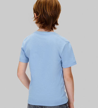 Calvin Klein T-shirt - Chest Monologue - Faded Denim Blue Calvin Klein T-shirt - Chest Monologue - Faded Denim Blue