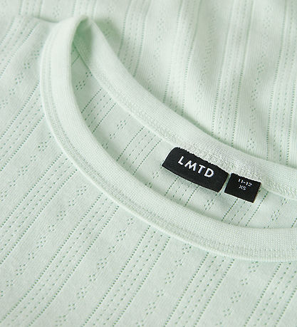 LMTD T-shirt - NlfNmina - Aqua Glass w. Pointelle