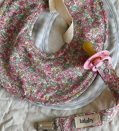 Lalaby Drool bib - 2-Pack - Pink Betsy Lalaby Drool bib - 2-Pack - Pink Betsy