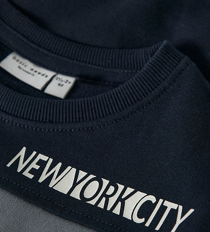 Name It Sweatshirt - NmmVance - Navy Blazer w. Light Blue Name It Sweatshirt - NmmVance - Navy Blazer w. Light Blue