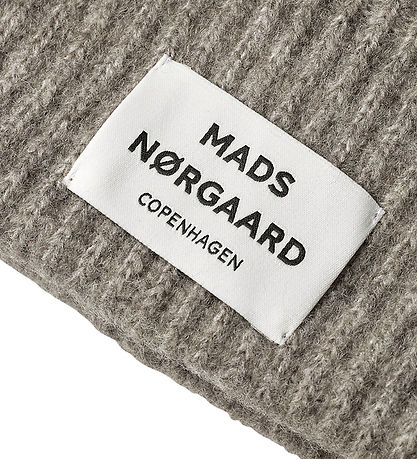 Mads Nørgaard Muts - Wol/Acryl - Tosca Anju - Geroosterde cashew