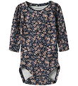 Name It Body p/h - NbfOalia - Laivastonsininen Blazer M. Kukat Name It Body p/h - NbfOalia - Laivastonsininen Blazer M. Kukat