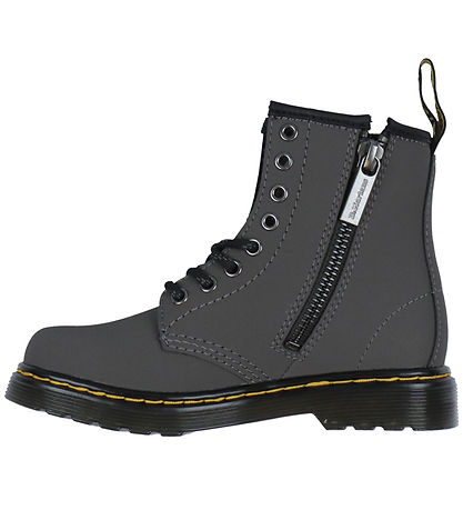 Bottes d'Hiver Dr. Martens - 1460 Serena - Gunmetal Soho Buck Bottes d'Hiver Dr. Martens - 1460 Serena - Gunmetal Soho Buck