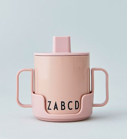 Design Letters Cup - Tritan - Eat & Learn - Pink Design Letters Cup - Tritan - Eat & Learn - Pink