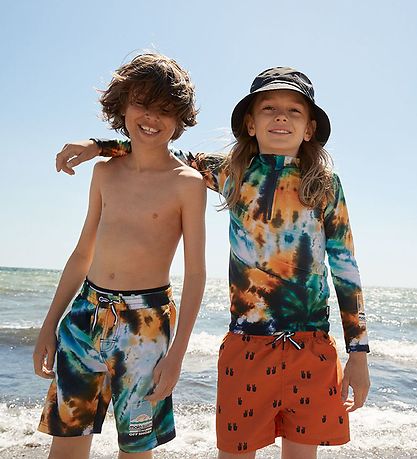 Molo simshorts - Badshorts UV50+ - Neal - Tie Dye Swim Molo simshorts - Badshorts UV50+ - Neal - Tie Dye Swim