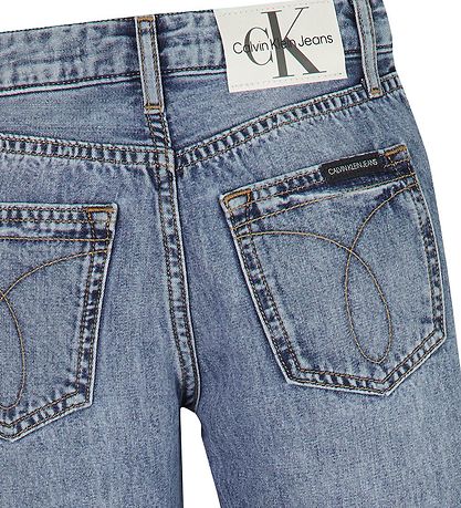 Calvin Klein Jeans - Barrel Leg - Wash Mid Blue Calvin Klein Jeans - Barrel Leg - Wash Mid Blue