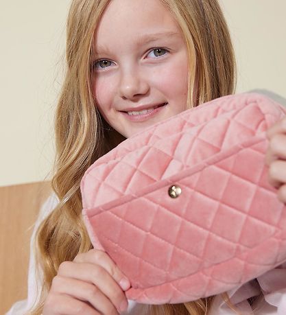 Fan Palm Toiletry Bag - Medium - Quilted Velvet - Rose Velvet
