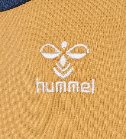 Sweat-shirt Hummel - HmlHappy Now - Ochre/Sargassos Sea Sweat-shirt Hummel - HmlHappy Now - Ochre/Sargassos Sea