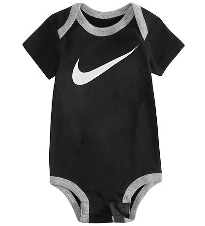Boîte Cadeau Nike - Body m/c/Bonnet/Chaussettes - Swoosh - Noir