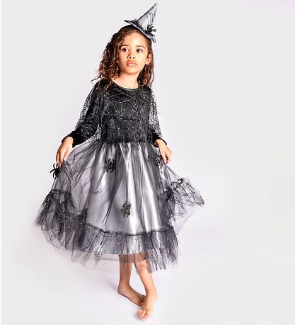 Den Goda Fen Costume - Witch w. Witch Hat - Black Den Goda Fen Costume - Witch w. Witch Hat - Black