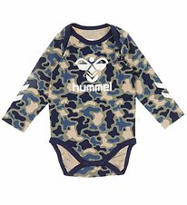 Hummel Bodysuit l/s - hmlSteen - Vetiver Camouflage w. Logo Hummel Bodysuit l/s - hmlSteen - Vetiver Camouflage w. Logo