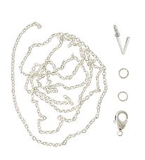 Me&My BOX Necklace w. Letter - V - Silver plated Me&My BOX Necklace w. Letter - V - Silver plated