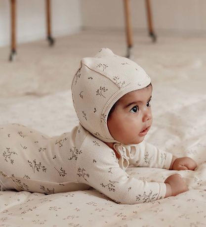 That's Mine Baby Hat - Rib - Coeur - Secret Garden Olive That's Mine Baby Hat - Rib - Coeur - Secret Garden Olive