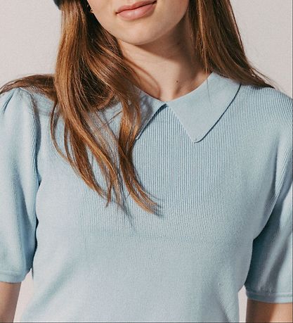 Cost:Bart T-Shirt - Knitted - Cropped - CBRoxanne - Celestial bl