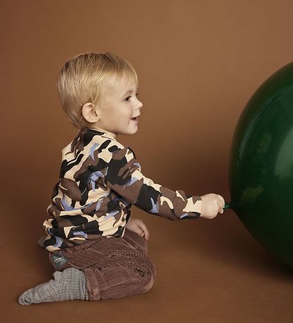 Sweat-shirt Soft Gallery - SgBuzz - Cubain Sable Sweat-shirt Soft Gallery - SgBuzz - Cubain Sable