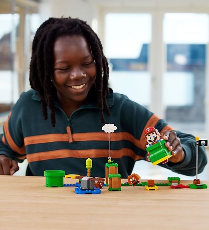 LEGO® Super Mario - Uitbreidingsset: Goomba's Schoen 71404 - 76  LEGO® Super Mario - Uitbreidingsset: Goomba's Schoen 71404 - 76