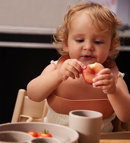 Filibabba Silicone Bib - Squirrel Filibabba Silicone Bib - Squirrel