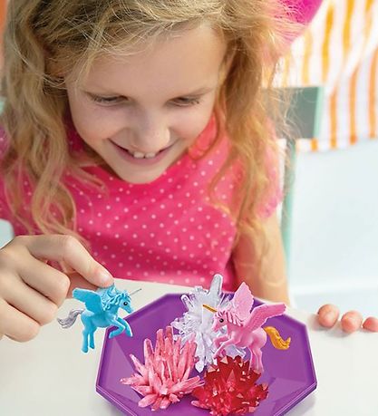 4M Growing Crystals - Magic Unicorn - Crystal Terrarium 4M Growing Crystals - Magic Unicorn - Crystal Terrarium