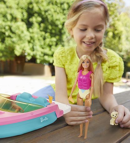 Barbie Doll set - With Speed-Boat Barbie Doll set - With Speed-Boat