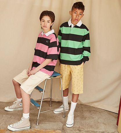 Molo T-shirt - Reef - Black Bubble gum Molo T-shirt - Reef - Black Bubble gum