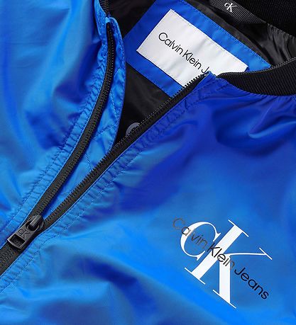 Calvin Klein Lightweight Jacket - Essential Bombs - Corrib River