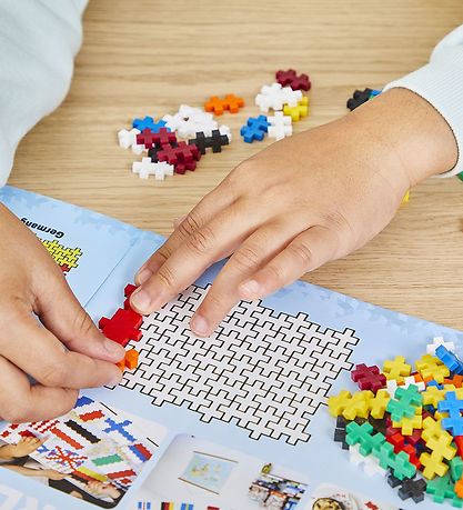 Apprendre à construire Plus-Plus - 700 pces - Drapeaux du monde Apprendre à construire Plus-Plus - 700 pces - Drapeaux du monde