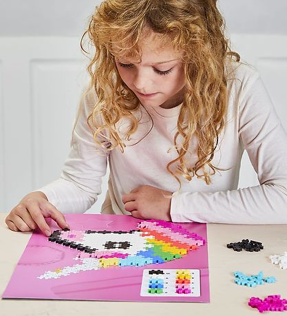 Plus-Plus Puzzle Town Number - 250 pcs - Unicorn Plus-Plus Puzzle Town Number - 250 pcs - Unicorn