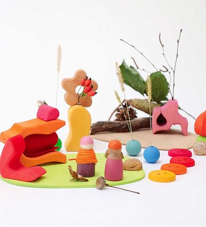 Grimms Wooden Toy - Small World Play Down By The Meadow