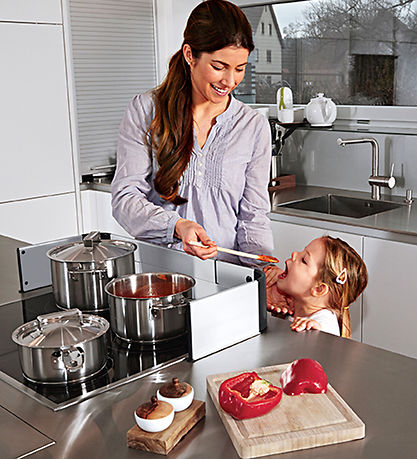Reer Stove protector - 57-91x26 cm - Aluminium