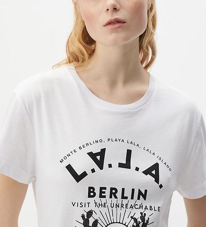 Lala Berlin T-shirt - Cara - Lala Berlin Lala Berlin T-shirt - Cara - Lala Berlin