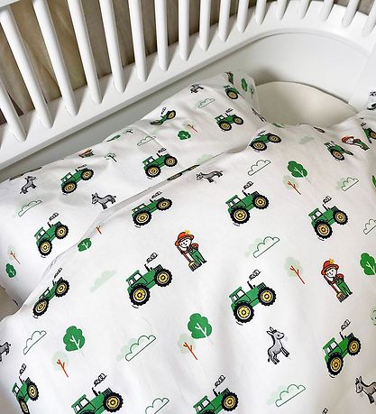 Nørgaard Madsens Bedding - Adult - Green Tractor and Farmer
