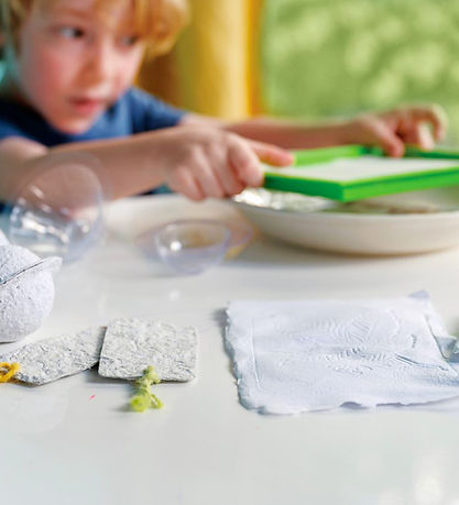 4M Recycled paper Set - STEAM Powered Kids - Green Paper Craft