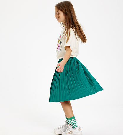 The New Skirt - TnHosanna - Bosphorus