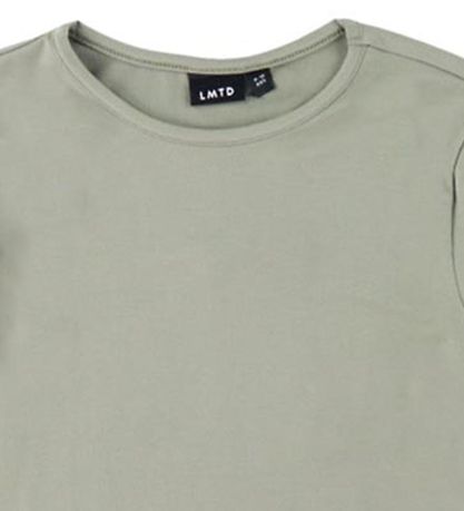 LMTD Blouse - NlfNeliz - Vetiver LMTD Blouse - NlfNeliz - Vetiver