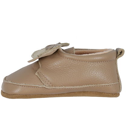 Melton Soft Sole Leather Shoes - Natural w. Butterfly