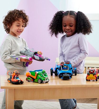 Paw Patrol Toy Car w. Sound/Light - 17 cm - Movie 2 - Rocky Migh